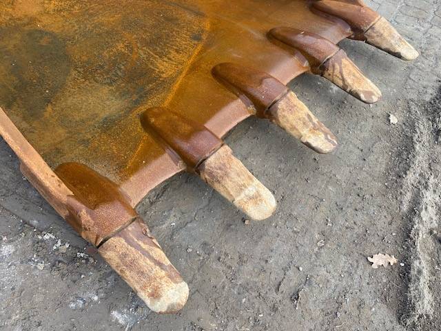 Other (5654) 1.70 m H. Schoch TL / bucket