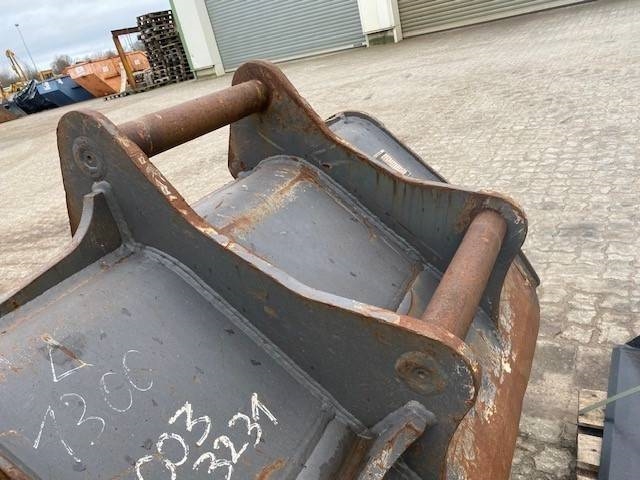 [Other] (12005264) 1.35 m Tieflöffel / bucket SW S70