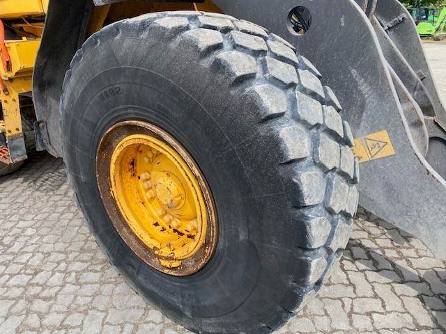 Volvo L 120 H MIETE / RENTAL (12001931)