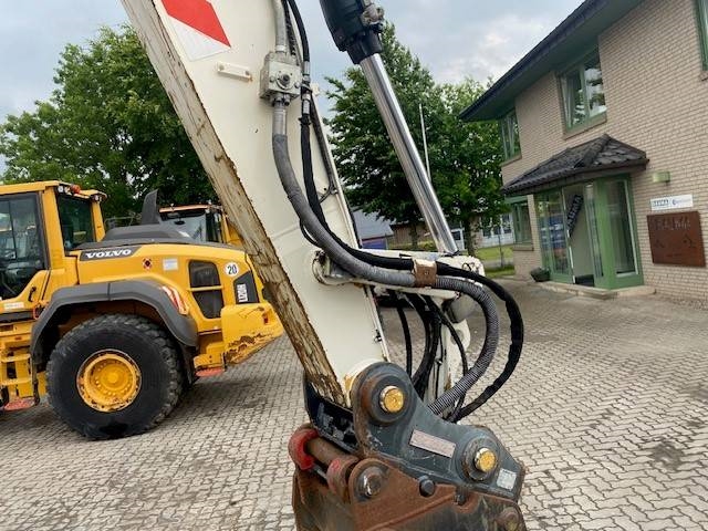 CAT M 318 D VAH (12005443)