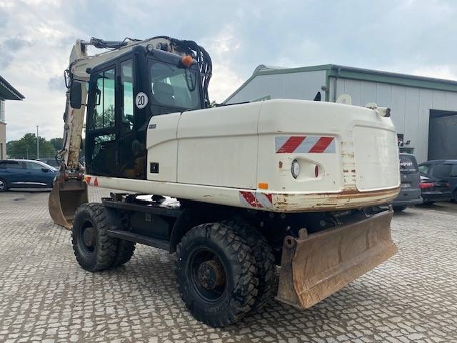 CAT M 318 D VAH (12005443)