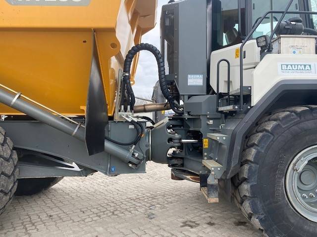 Liebherr TA 230 Garantie 05/2026 MIETE / RENTAL (12001923)