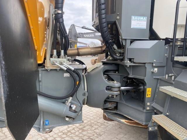 Liebherr TA 230 Garantie 05/2026 MIETE / RENTAL (12001923)