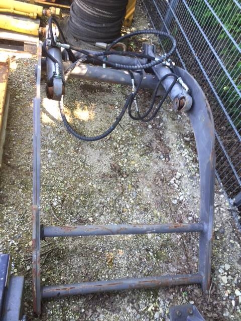 Volvo (294) Auswerfer /ejector for wood grap model 80777