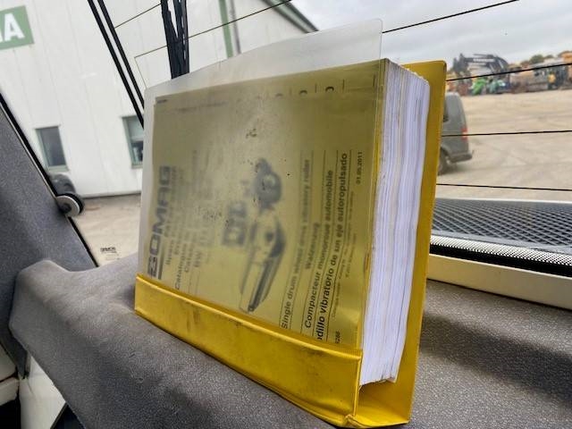 Bomag BW 213 D H-4 BVC Plattenverdichter (12005585)