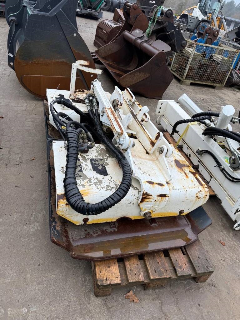 Bomag BW 213 D H-4 BVC Plattenverdichter (12005585)