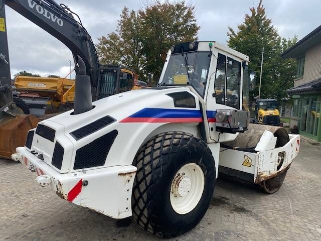 Bomag BW 213 D H-4 BVC Plattenverdichter (12005585)