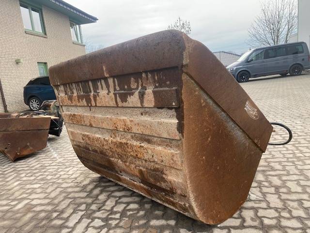 [Other] (5685)  1.80 m GLV / digging bucket