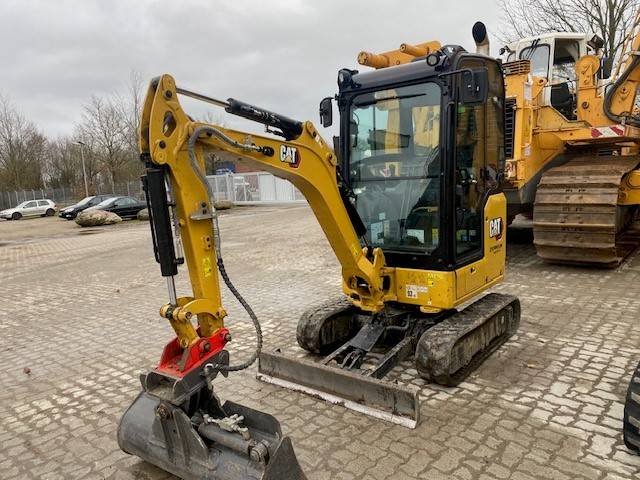 CAT 301.8-05A MIETE / RENTAL (12001902)