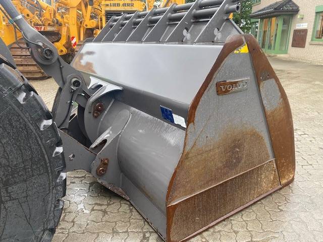 Volvo L 110 H (12005910)
