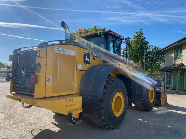 John Deere 744 P MIETE / RENTAL (12002126)