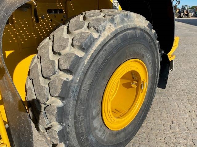 John Deere 744 P MIETE / RENTAL (12002126)