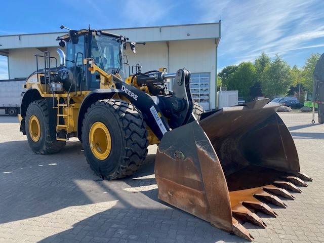 John Deere 744 P MIETE / RENTAL (12002126)