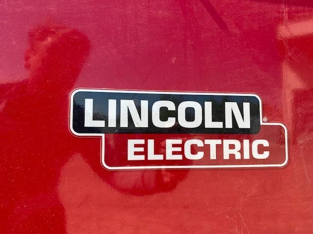 Lincoln (1146) IDEALARC DC 400