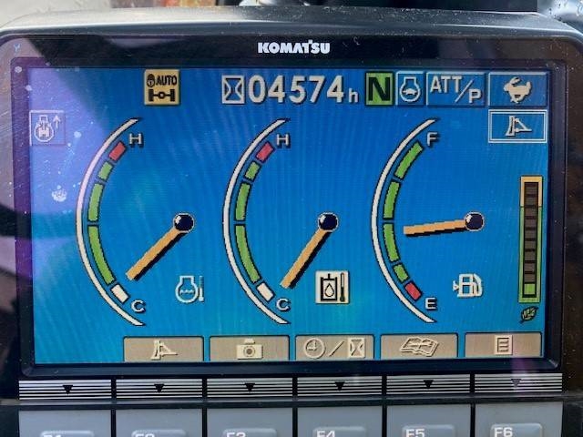 Komatsu PW 148-8 MIETE / RENTAL (12005295)