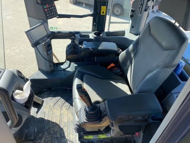 John Deere 744 P MIETE / RENTAL (12002124)