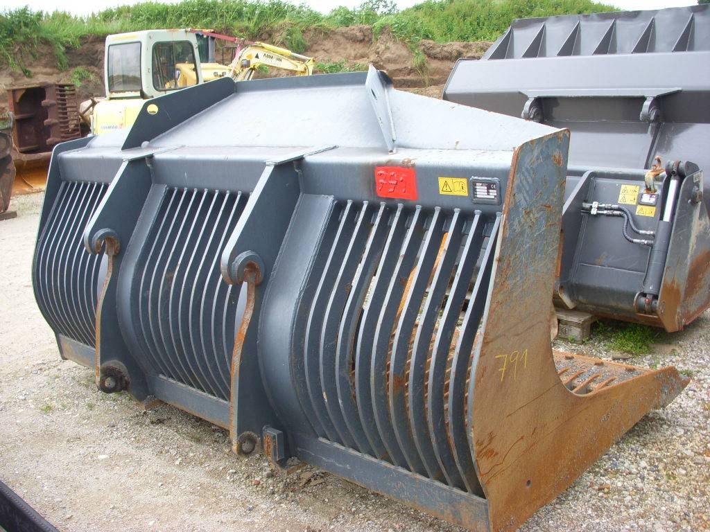 KSW (0791) 3.3 cbm Siebschaufel / bucket