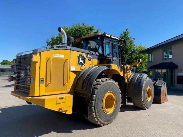 John Deere 744 P MIETE / RENTAL (12002124)