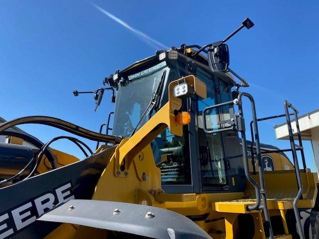 John Deere 744 P MIETE / RENTAL (12002124)