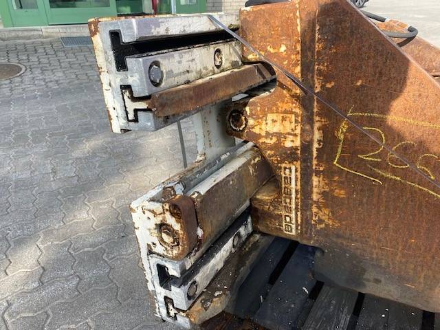 Cascade (2667) Staplerklammer /forks