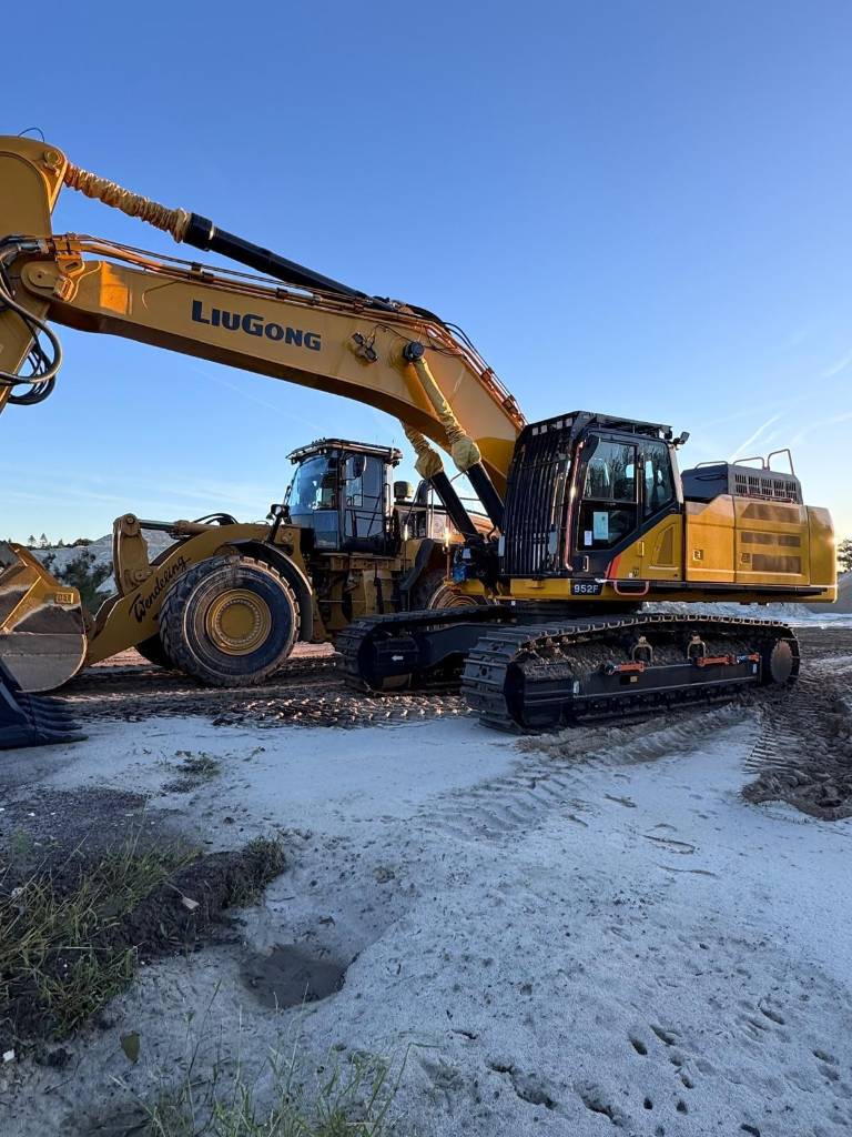 LiuGong 952 F  51.6 t, 3.2 cbm TL MIETE / RENTAL