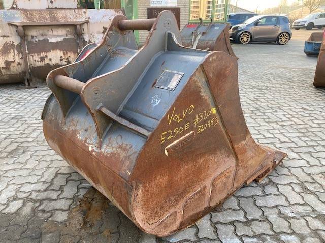 Other (5264) 1.35 m TL / bucket