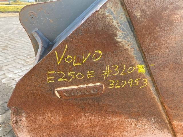 Other (5264) 1.35 m TL / bucket