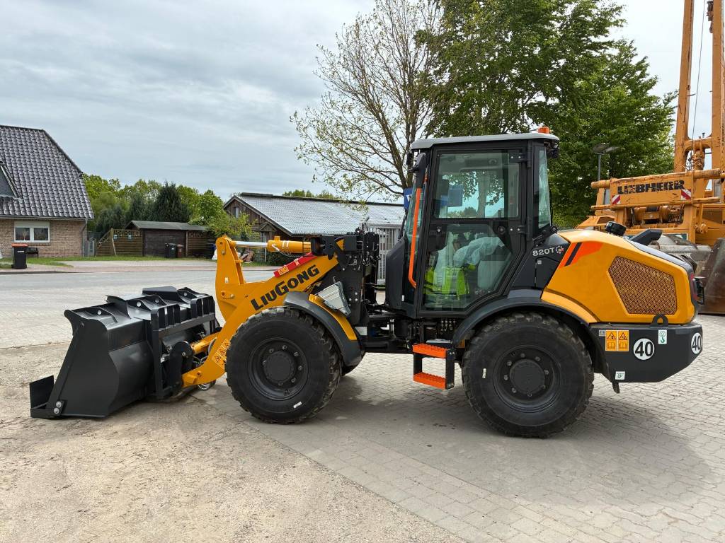 LiuGong 820 T Volvo SW, A/C, BSS, Waage, 40 km/h, MIETE