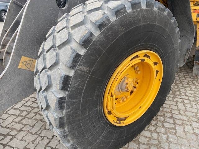 Volvo L 120 H MIETE / RENTAL (12001931)