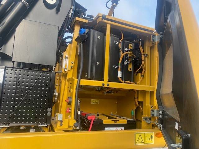 CAT MH 3022-07D ULM MIETE / RENTAL