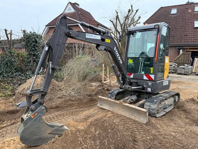 Volvo ECR 25 D MIETE / RENTAL (12001837)