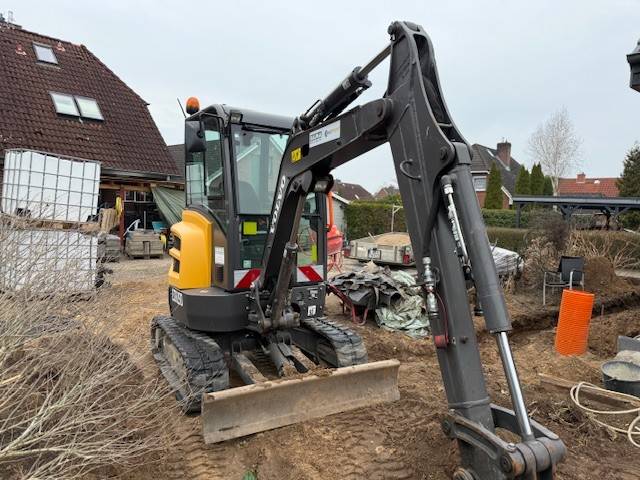Volvo ECR 25 D MIETE / RENTAL (12001837)