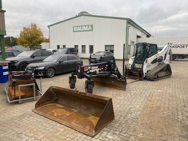 Bobcat 870 T MIETE / RENTAL (12005523)