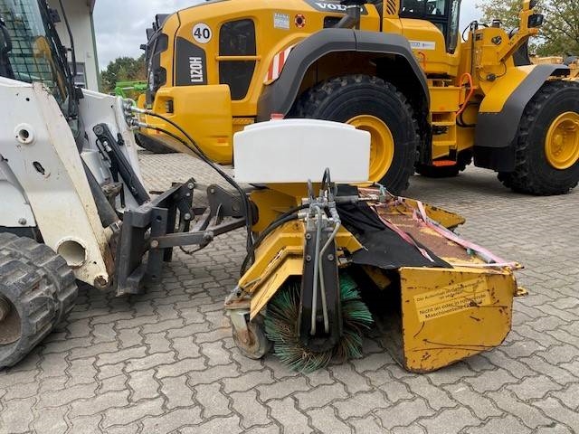 Bobcat 870 T MIETE / RENTAL (12005523)