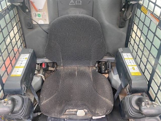 Bobcat 870 T MIETE / RENTAL (12005523)