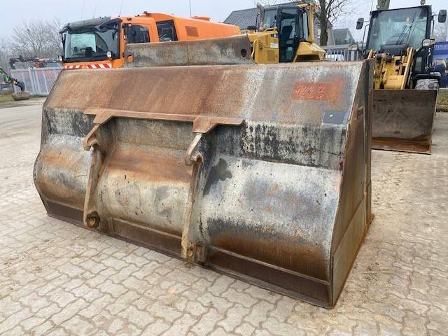 Seiler (1223)  3.8 cbm neuw. Schaufel / bucket