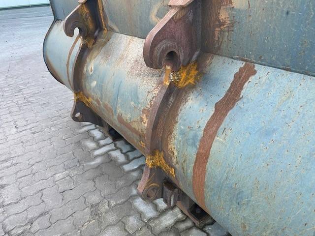 KSW (2189)  5 cbm KSW Leichtgutschaufe / bucket