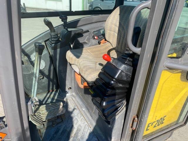 Volvo EC 20 E MIETE / RENTAL (12001540)