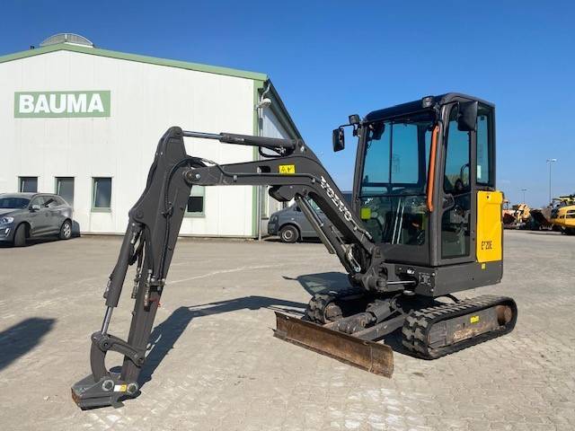Volvo EC 20 E MIETE / RENTAL (12001540)