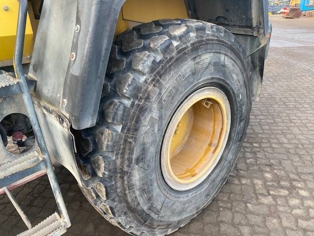 Komatsu WA 200-5 (12005680)