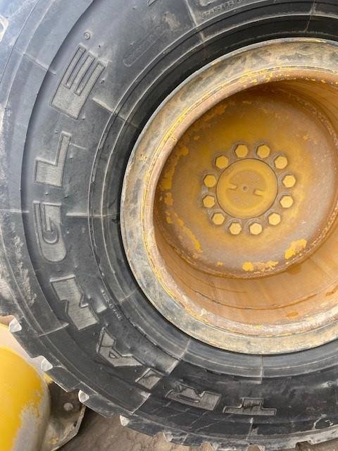 Komatsu WA 200-5 (12005680)