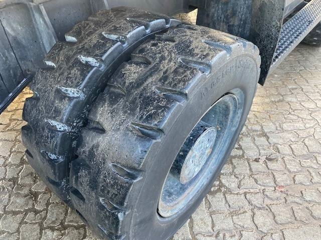 CAT M 318 D MH (12005607)