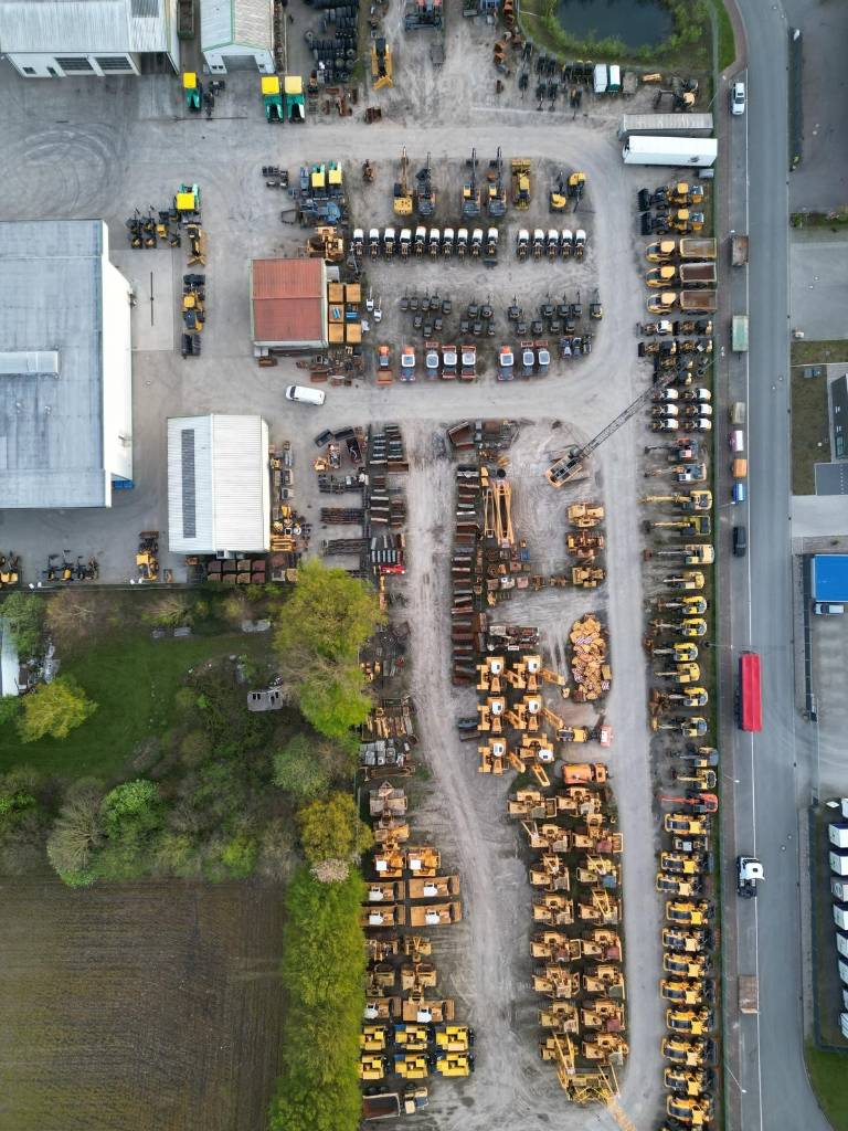 [Other] (5767) 4.0 cbm LRT Hochkippschaufel / bucket