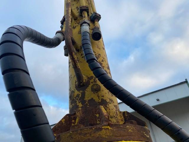 Peiner Polypgreifer ex. Liebherr A 954 (99002567)