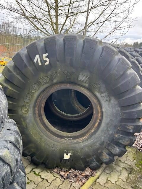 Goodyear (15) 29.5R25 RL2+ Reifen / tyre 80 %