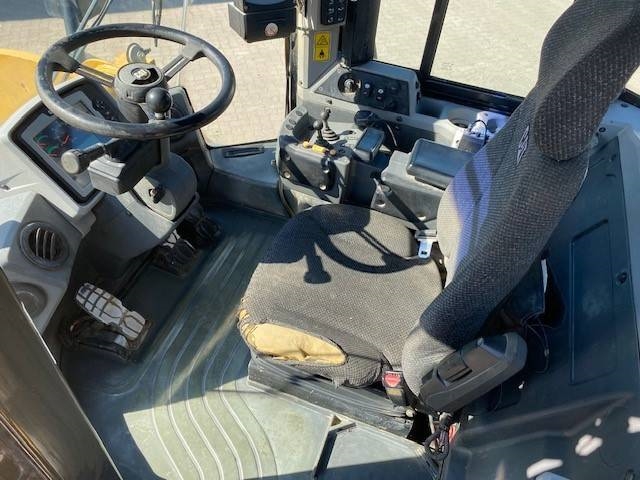 CAT 950 K ganzes Lenkrad / steering wheel (12005351)