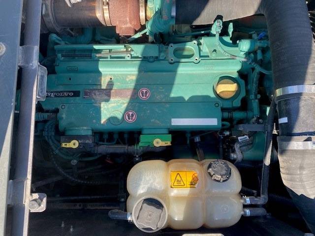 Volvo EC 220 E L OQ 65 MIETE / RENTAL (12005725)