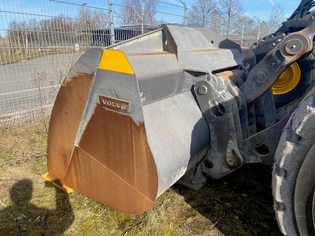 [Other] (2587)  4.8 cbm gebr. Schaufel / bucket