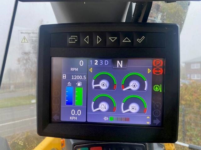 John Deere 744 P MIETE / RENTAL (12002126)