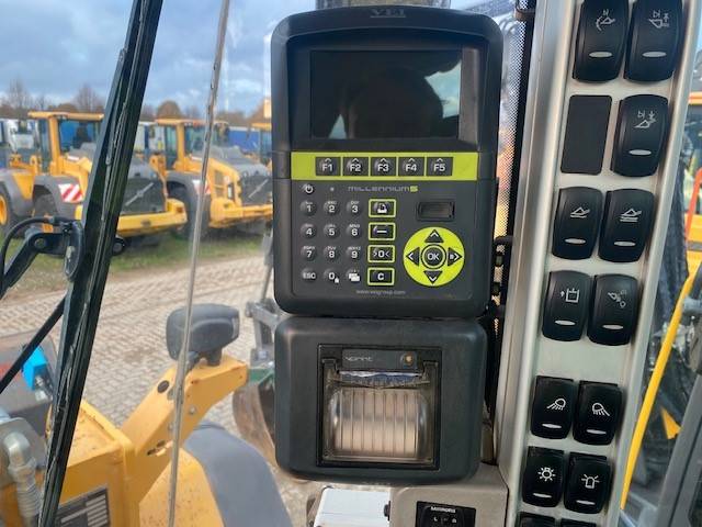 Volvo L 120 H MIETE / RENTAL (12001008)